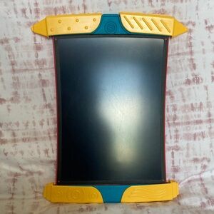 Boogie Board Scribble N' Play LCD eWriter Color Burst Erase w/ Touch of a Button